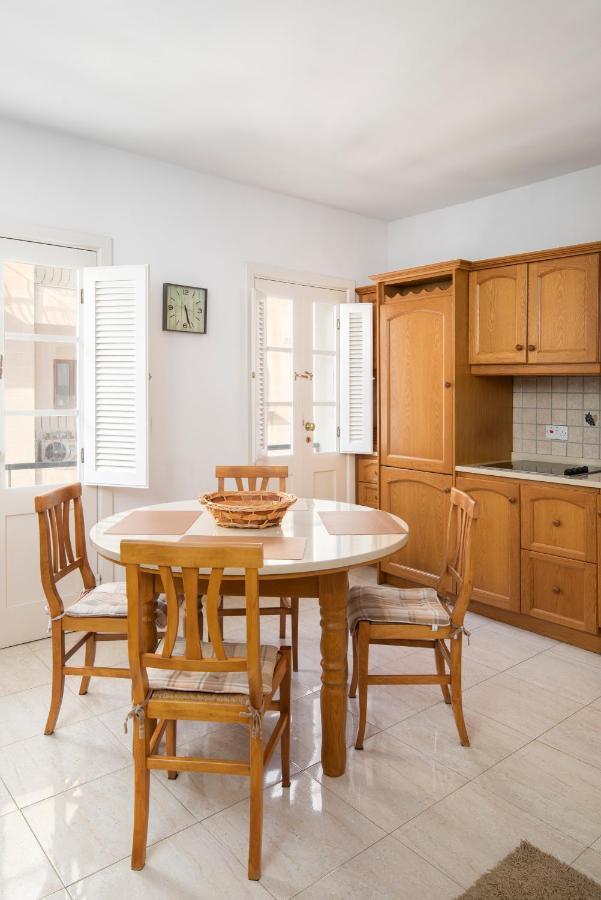 Modern 2Br Apartment Close To Sea, In The Heart Of Sliema Luaran gambar