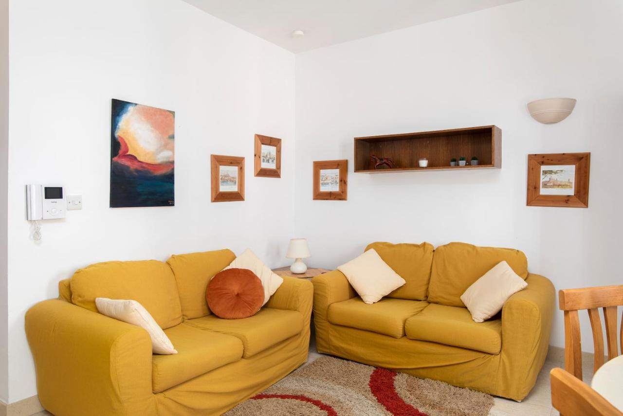 Modern 2Br Apartment Close To Sea, In The Heart Of Sliema Luaran gambar